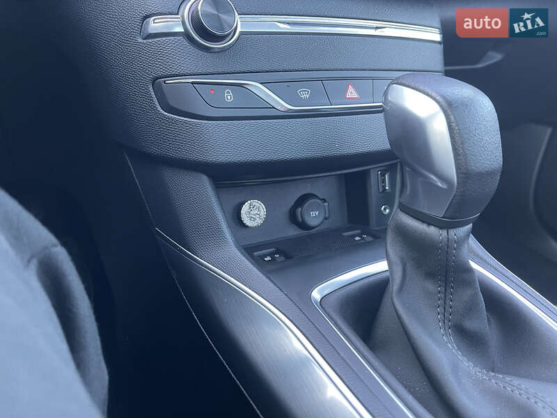 Универсал Peugeot 308 2014 в Дубно