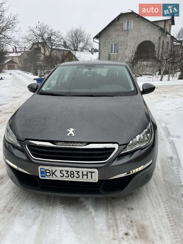 Peugeot 308 2016