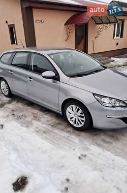 Універсал Peugeot 308 2014 в Рівному