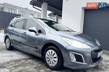 Универсал Peugeot 308 2011 в Львове