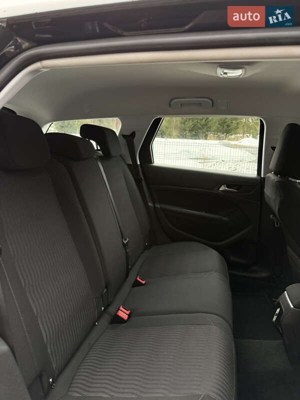 Универсал Peugeot 308 2016 в Ивано-Франковске