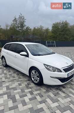 Универсал Peugeot 308 2015 в Каневе