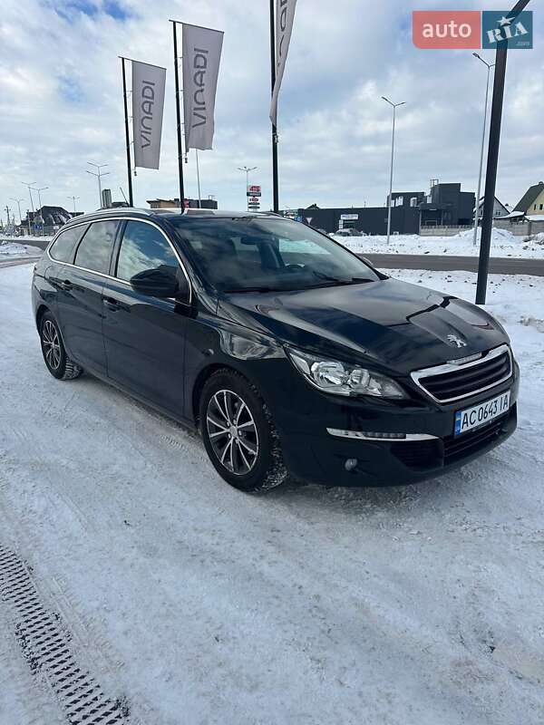 Универсал Peugeot 308 2015 в Луцке