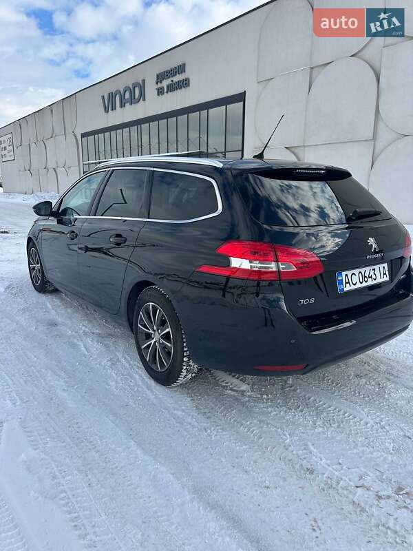 Универсал Peugeot 308 2015 в Луцке