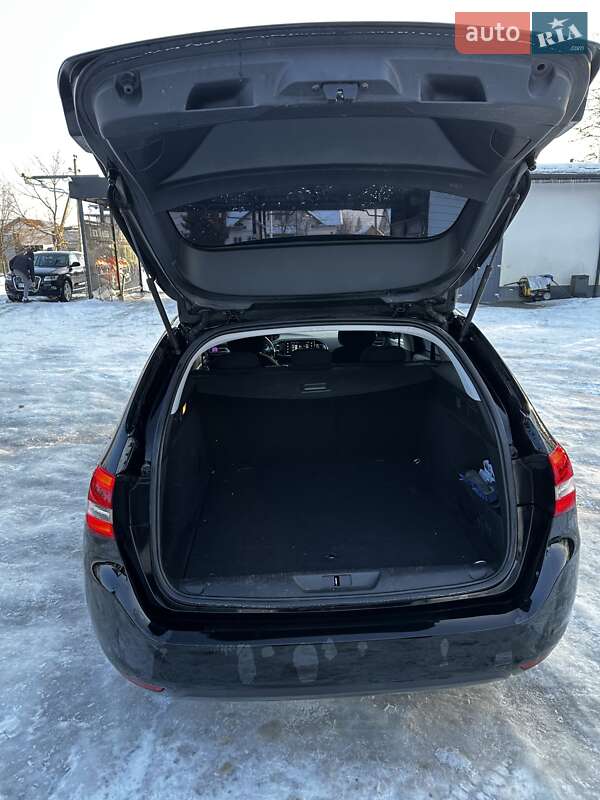 Универсал Peugeot 308 2015 в Ивано-Франковске фото 11 Универсал Peugeot 308 2015 в Ивано-Франковске