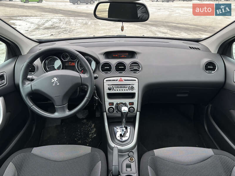 Универсал Peugeot 308 2012 в Киеве