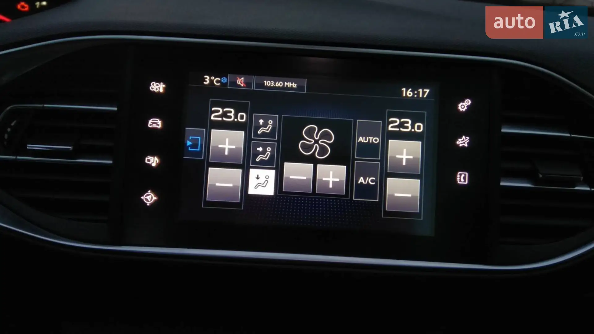 2015 Peugeot 308 - мініатюра 17
