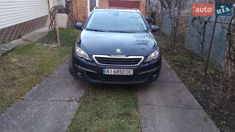 Универсал Peugeot 308 2015 в Черновцах
