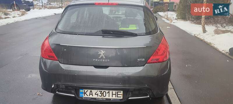Хетчбек Peugeot 308 2012 в Києві