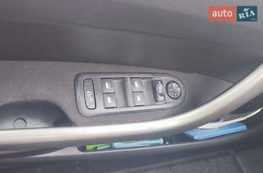 Хетчбек Peugeot 308 2012 в Києві