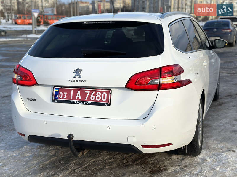 Универсал Peugeot 308 2020 в Львове