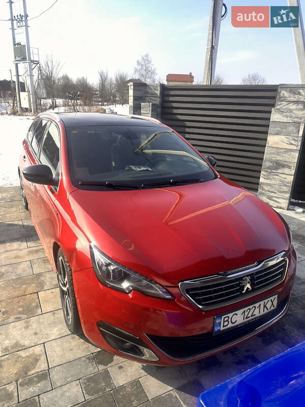 Универсал Peugeot 308 2015 в Львове