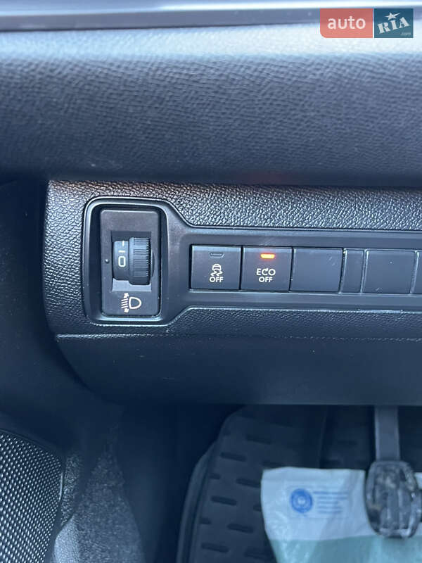 Универсал Peugeot 308 2015 в Сарнах