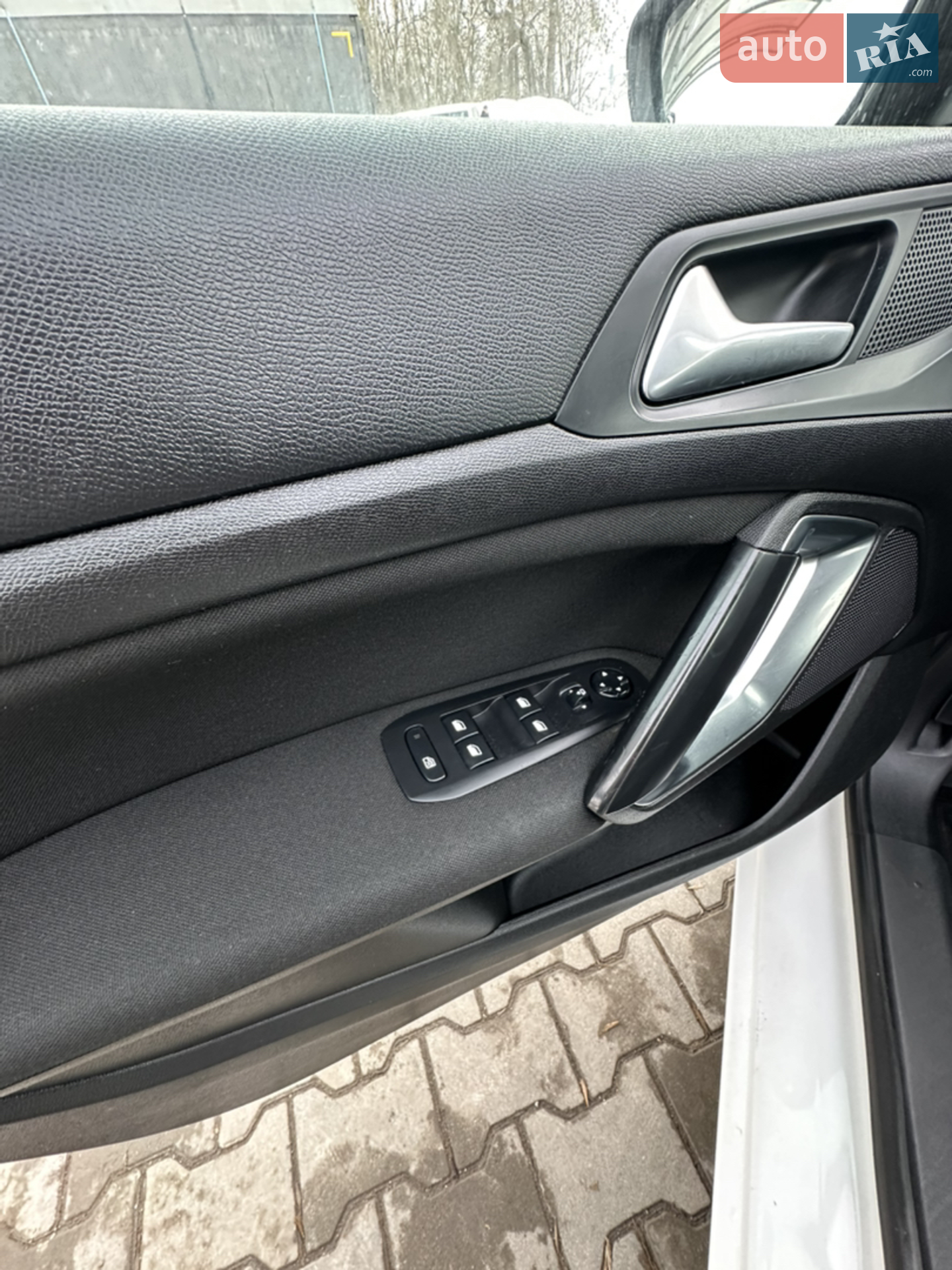 2015 Peugeot 308 - мініатюра 12