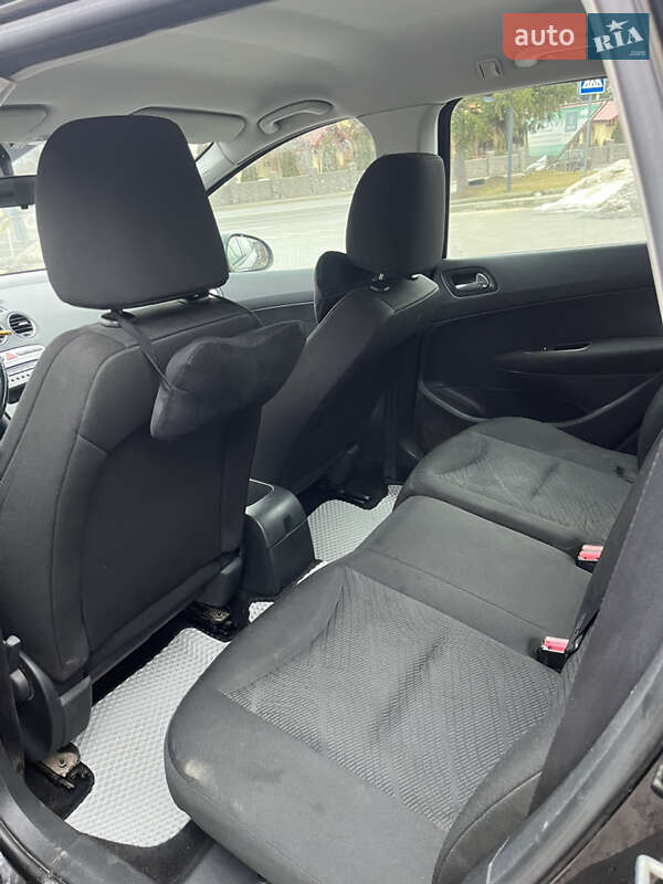 Универсал Peugeot 308 2011 в Ивано-Франковске