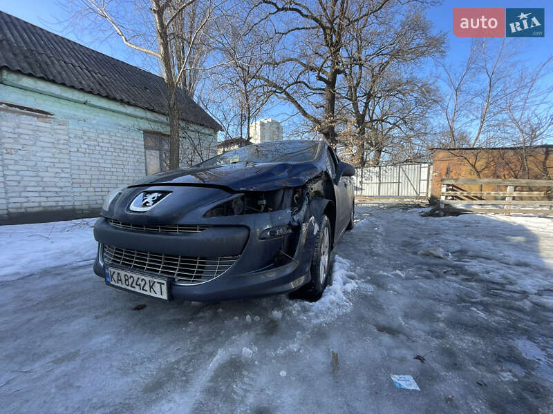 Универсал Peugeot 308 2010 в Киеве