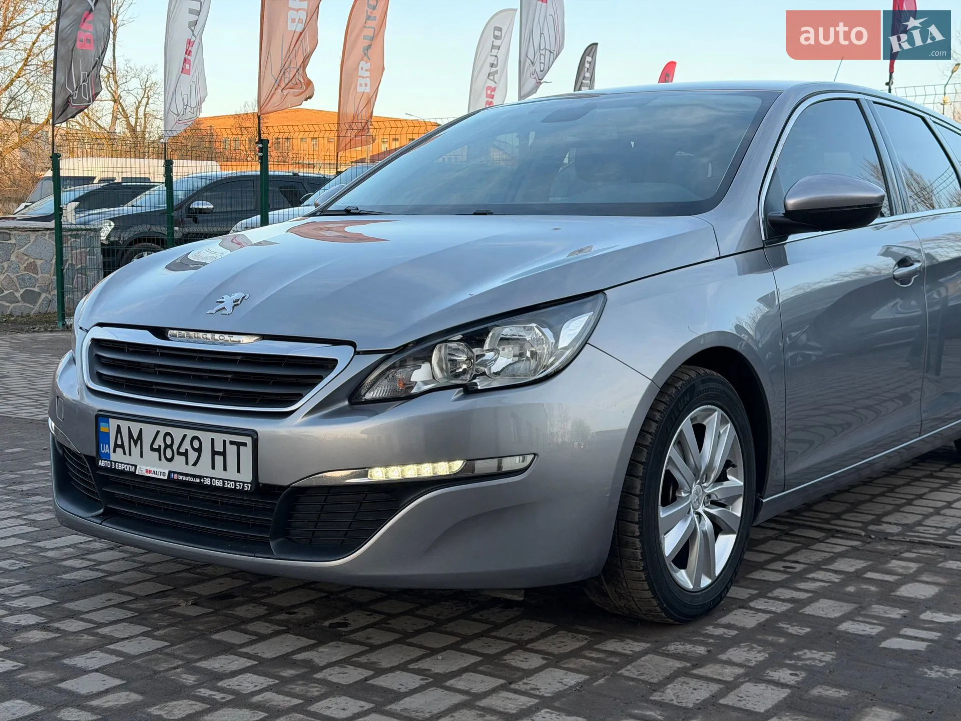 2015 Peugeot 308 - мініатюра 4
