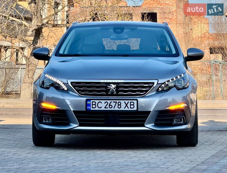 Универсал Peugeot 308 2020 в Самборе