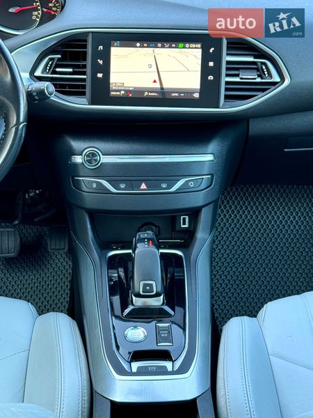 Универсал Peugeot 308 2020 в Самборе