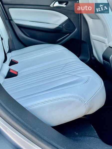 Универсал Peugeot 308 2020 в Самборе