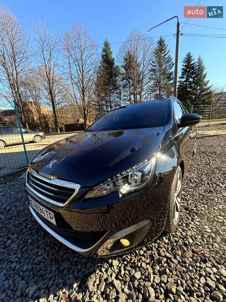 Универсал Peugeot 308 2015 в Трускавце