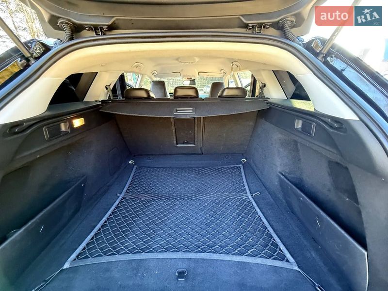 Универсал Peugeot 308 2015 в Трускавце