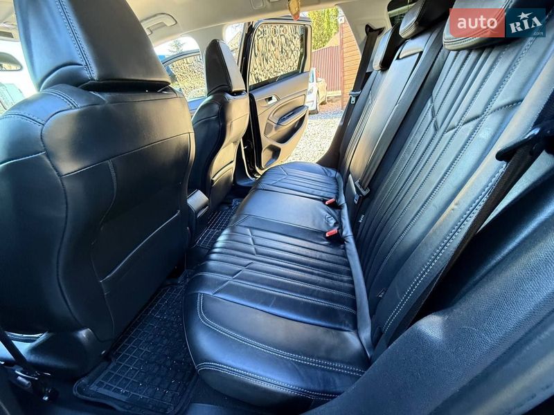 Универсал Peugeot 308 2015 в Трускавце