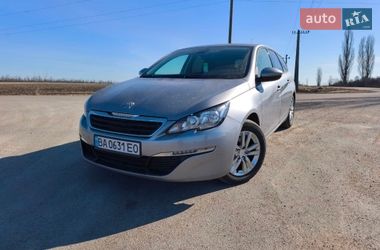 Универсал Peugeot 308 2015 в Компанеевке