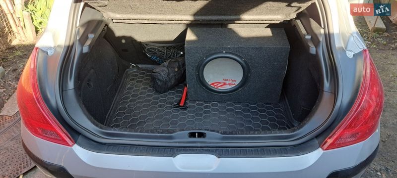 Хэтчбек Peugeot 308 2009 в Днепре