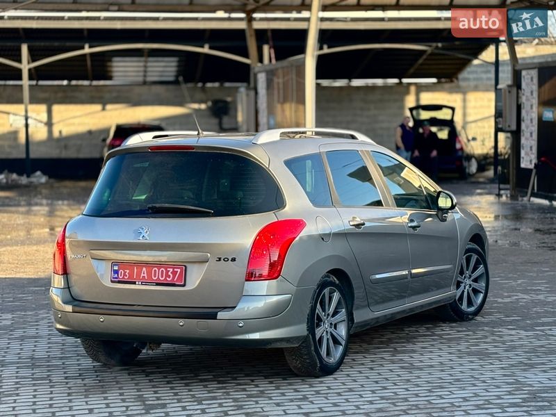 Универсал Peugeot 308 2011 в Тернополе