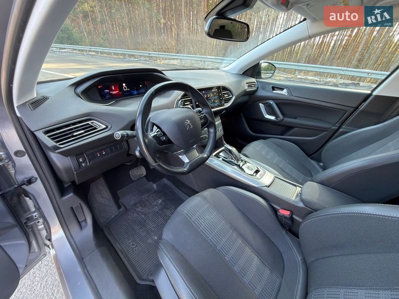 Универсал Peugeot 308 2020 в Ковеле