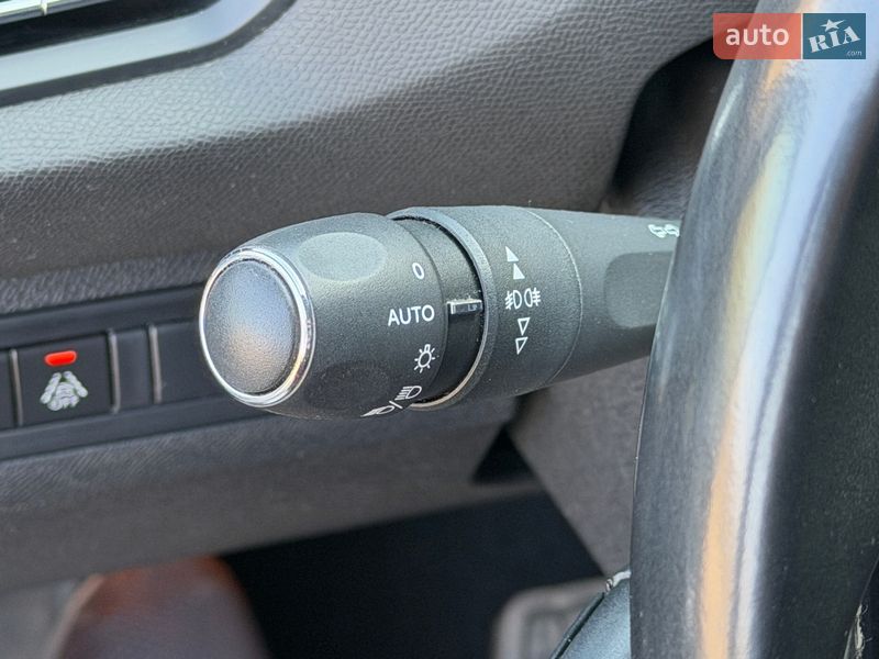 Универсал Peugeot 308 2020 в Ковеле