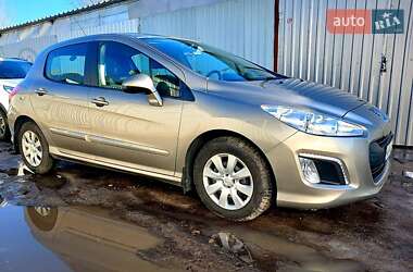 Хэтчбек Peugeot 308 2012 в Киеве