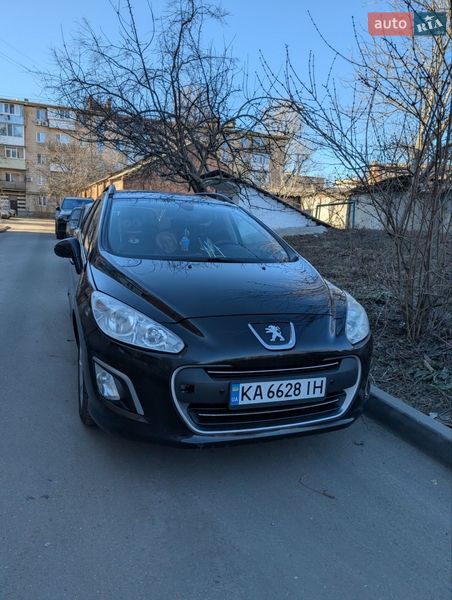 Peugeot 308 2011 Peugeot 308 2011