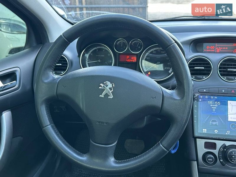 Хэтчбек Peugeot 308 2012 в Киеве