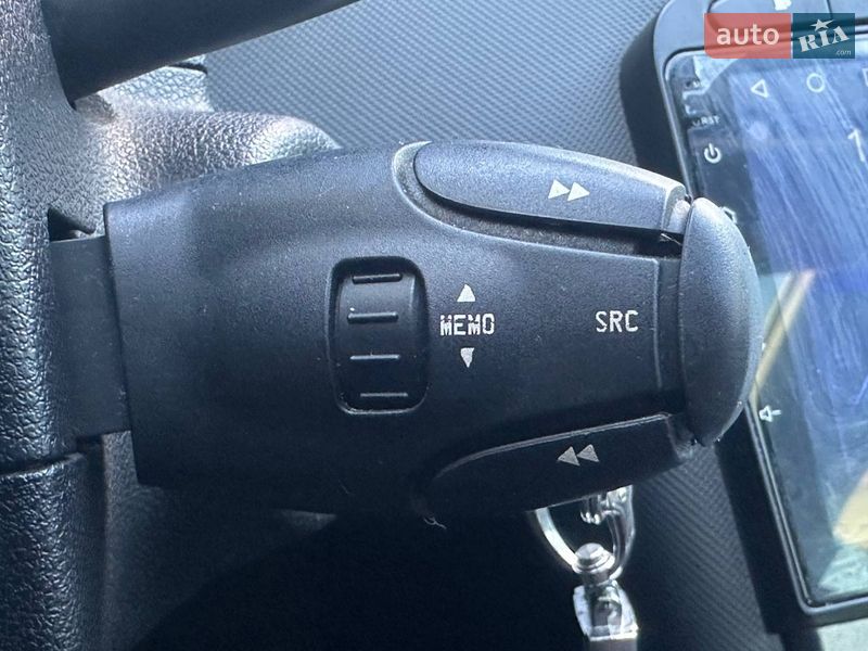 Хэтчбек Peugeot 308 2012 в Киеве