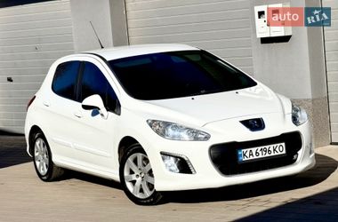 Хэтчбек Peugeot 308 2012 в Житомире
