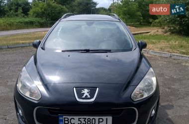 Хэтчбек Peugeot 308 2012 в Дрогобыче