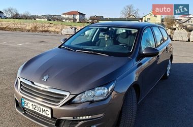 Универсал Peugeot 308 2015 в Сиховом