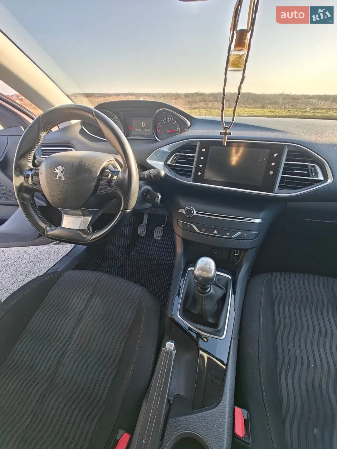 2015 Peugeot 308 - мініатюра 12