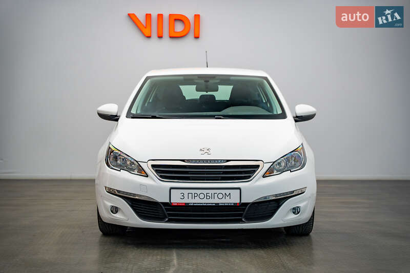 Хэтчбек Peugeot 308 2017 в Киеве