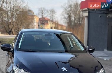 Универсал Peugeot 308 2015 в Каменке-Бугской
