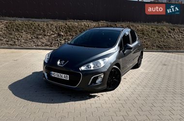 Хэтчбек Peugeot 308 2012 в Тернополе