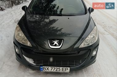 Универсал Peugeot 308 2008 в Нетешине