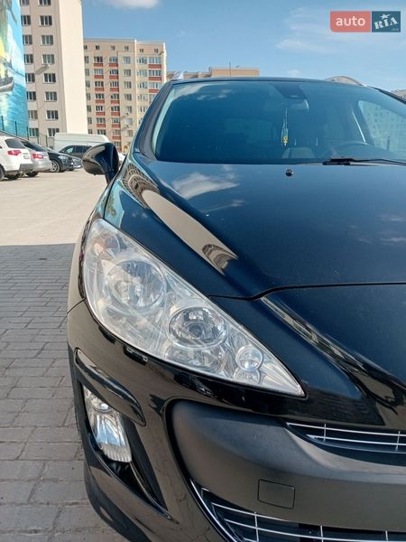 Универсал Peugeot 308 2010 в Хмельницком