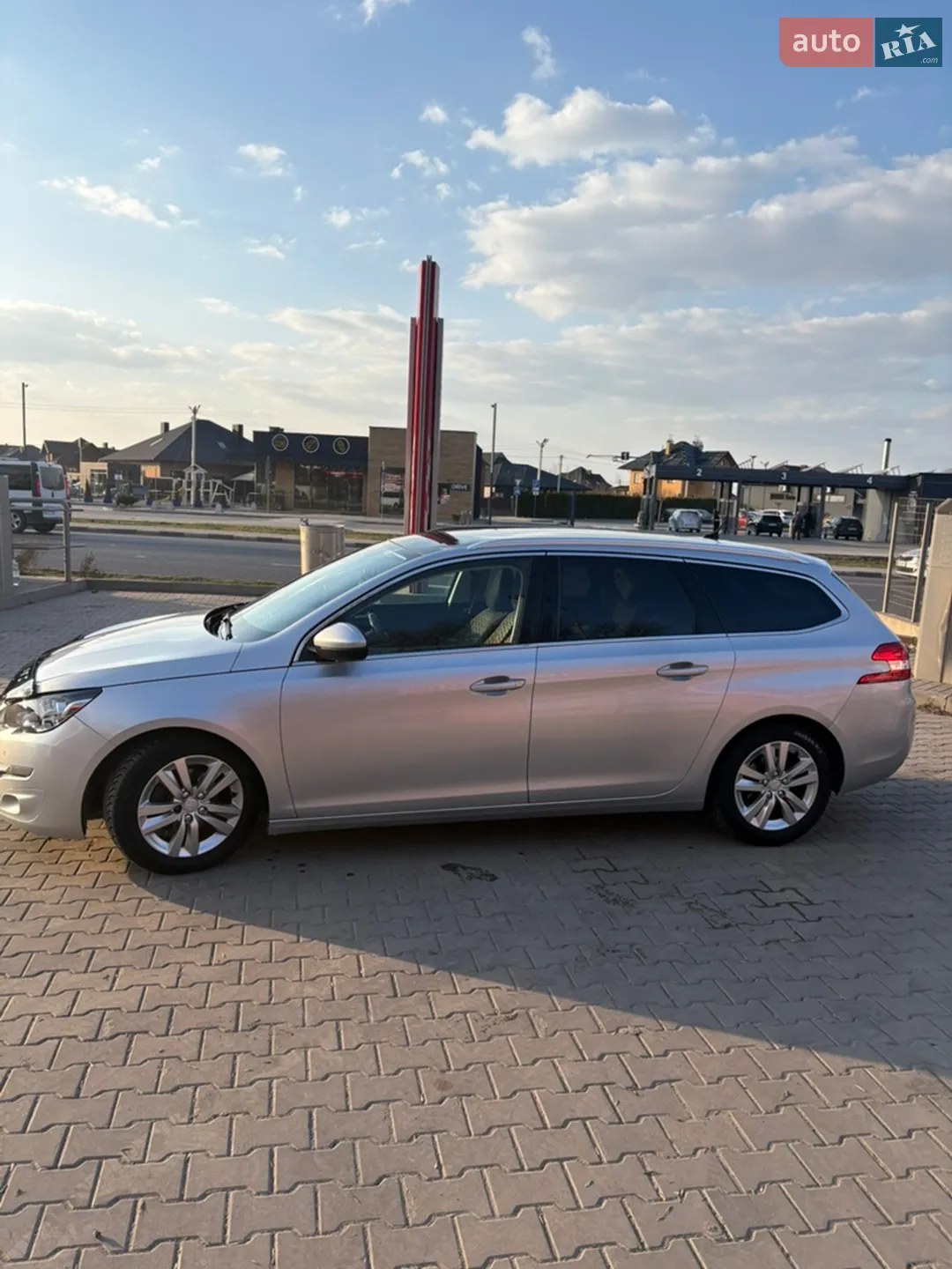 2014 Peugeot 308 - мініатюра 14