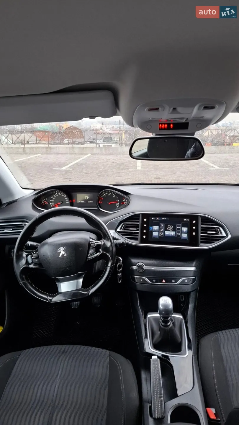 2015 Peugeot 308 - мініатюра 12