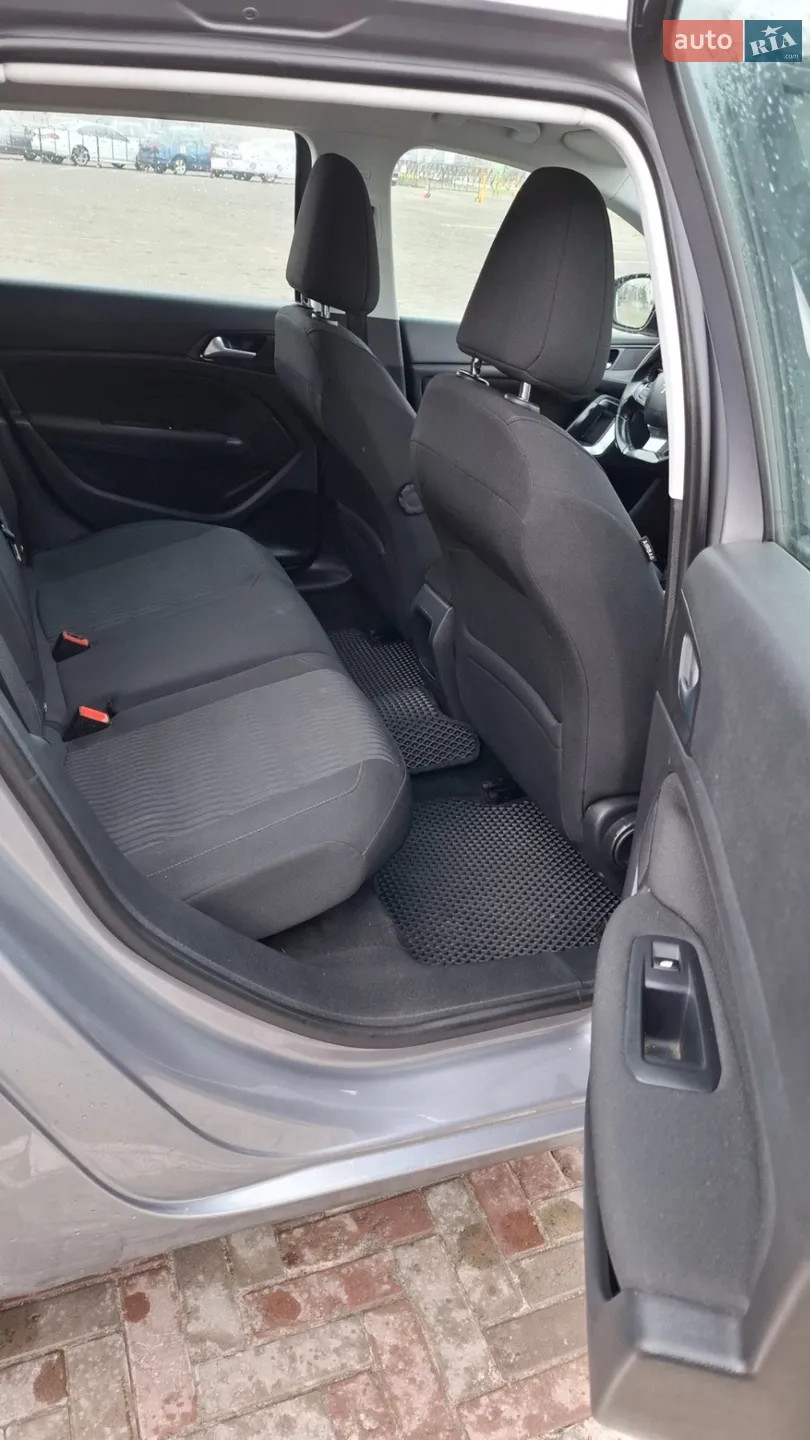 2015 Peugeot 308 - мініатюра 14