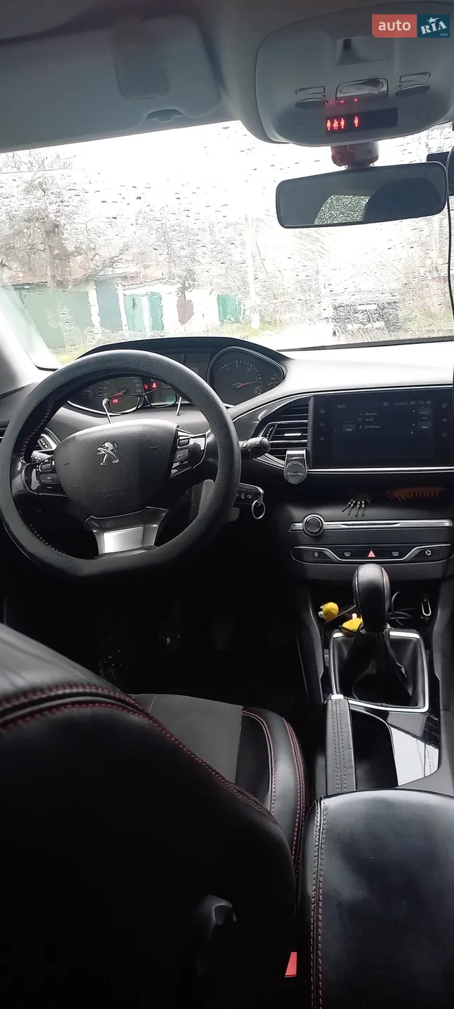 2015 Peugeot 308 - мініатюра 4