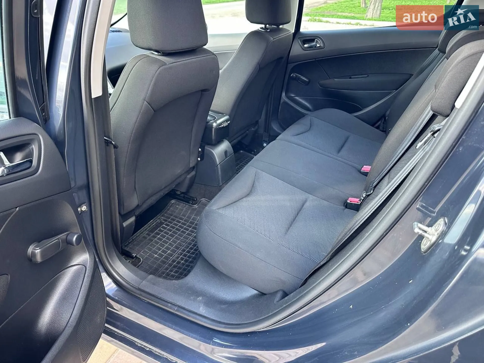 2012 Peugeot 308 - мініатюра 15